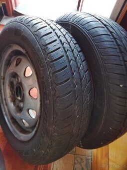 Zimní pneumatiky 165/70R13