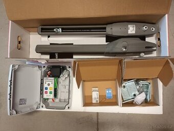 Pohon pro křídlové brány