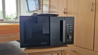 Mikrovlnná trouba Samsung