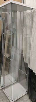 vitrína IKEA 2x
