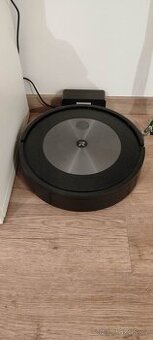IROBOT Roomba j7 - 1