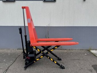 Nůžkový paletový vozík BT s elektrickým zdvihem