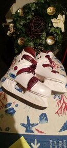 Dámské Dívčí brusle vel 36/37 stélka 21cm