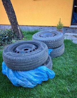 Letní pneu Matador a Royal, R13