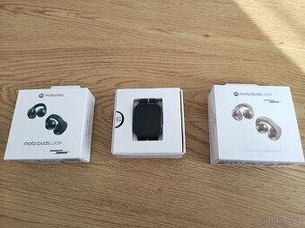 Motorola Watch Fit + Moto Buds Loop + Swarovski