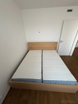 Matrace 1 rok stará