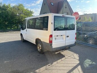 Ford Transit 2.2 TDCi bus pro 9míst