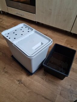 Vermikompostér + Kalifornské žížaly - 1