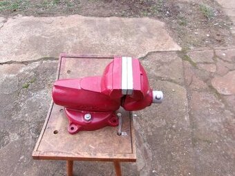 svěrák york 125 - 1