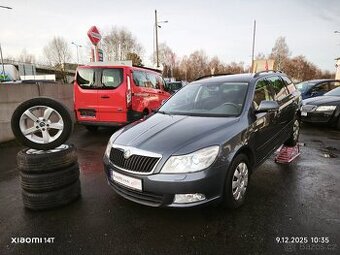Škoda Octavia 1.4i 90kW Ambiente, 1.maj. po rozvodech, 8x pn