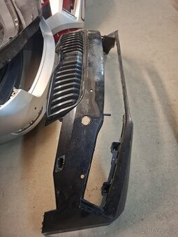 Přední nárazník Škoda Superb 3