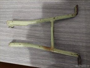 Koupím zelený stojan Jawa 550 Pařez