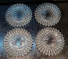 Skleněné talířky