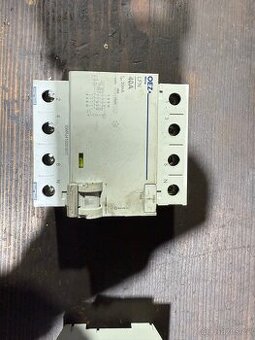 proudový chránič OEZ