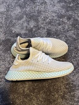 Adidas Deerupt Runner, velikost 39 1/3......