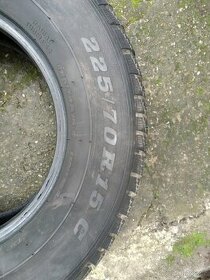 Dunlop 225/70 R 15 C