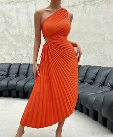 Cihlové oranžové šaty na 1 rameno, nové