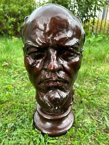 Lenin busta - nár. umělec Jan Lauda