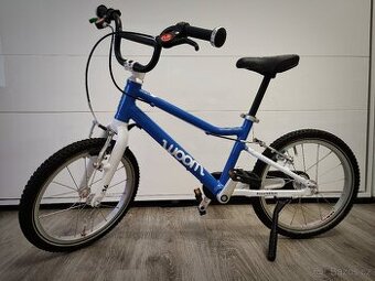 Woom 3 – skvělý stav + helma zdarma