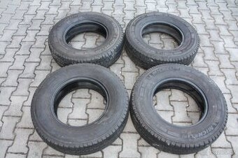 Michelin Agilis Camping 225/75R 16CP 116Q celoroční