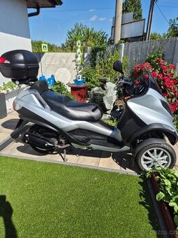 Piaggio mp3 250 ie