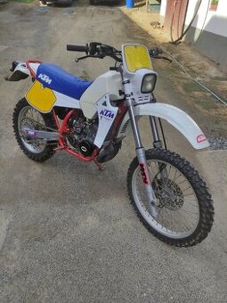 KTM GS 250
