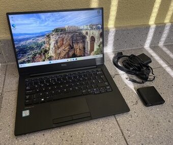 Dell Latitude 7370 / m5-6Y57 / 8GB RAM / 512GB M.2 / 13.3"