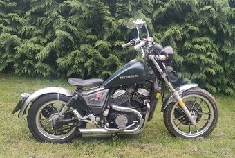1879€ VYMENÍM Honda shadow po servise nový olej v motore a v - 1