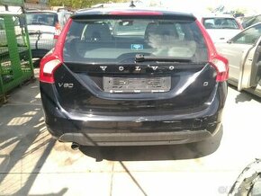 Volvo V60 2.0 kombi diesel rok 2010