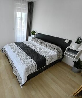 Manželská postel IKEA 160x200 s úložným prostorem +matracemi