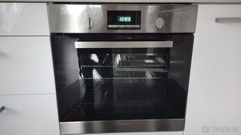 Vestavná elektrická  trouba Candy,horkovzduch,gril