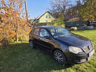 Volkswagen Polo 1.2i, 47 kW, r.v. 2006 – černá barva