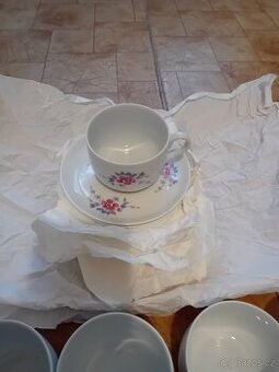 Porcelana sada po mamince