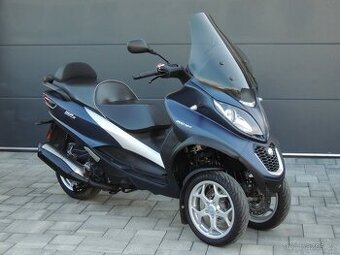 PIAGGIO MP3 500 HPE LT 2019 BUSINESS ,,B" řidičák
