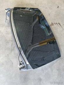 Škoda Superb 2 sedan, dveře, víko