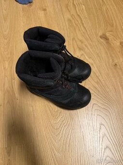 Columbia zimní boty vel. 33