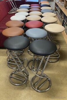 Nová barová židle
