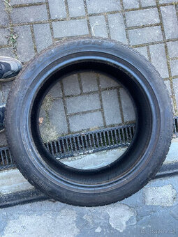 Pirelli 245/45 R20 (22 týden,2020)