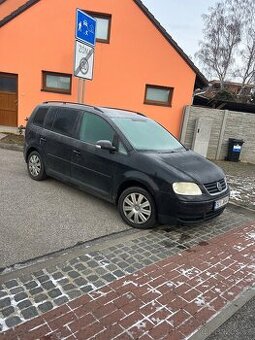 Touran 1.6 fsi