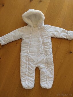 Zimní  kombinéza - bílá, zlaté hvězdičky (80/86)