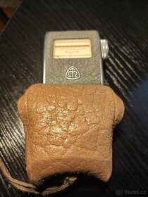 Kovový exposimetr včetně ochranného pouzdra