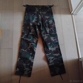 Prodám 2x maskačové kalhoty