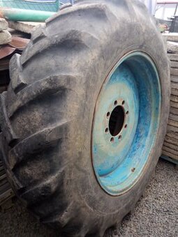 Zadni kolo Zetor crystal