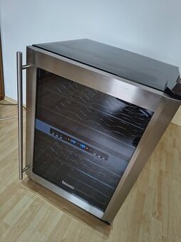 Vinotéka / Lednice na víno Baumatic BFW 440