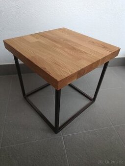 Konferenční stolek/taburet