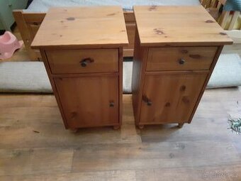 Ikea noční stolek Leksvik