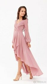 Šaty nové s dlouhými prostřiženými rukávy 34-36