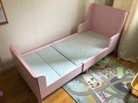 Rostoucí dětská postel včetně matrace