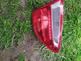 Seat Exeo combi levé světlo kufrové