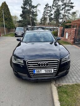 Audi A8Long verze 4,2 FSI